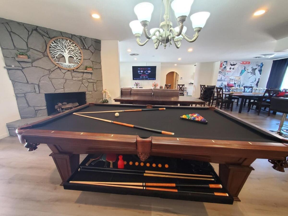 Ferienhaus Large Estate 2 Miles To Strip With Pool